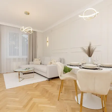 דירה Bright & Elegant By Renters *
